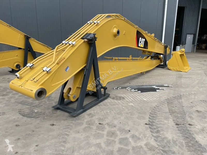 Vybavenie stavebného stroja Caterpillar 320D...