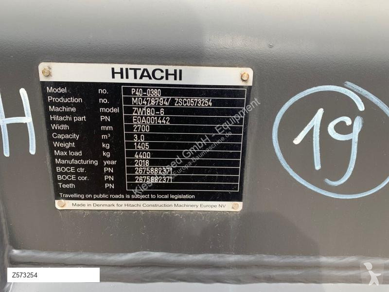 Equipamientos maquinaria OP Hitachi P40-0380