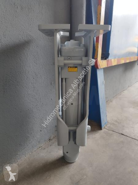 Equipamientos maquinaria OP Furukawa F/3 FT