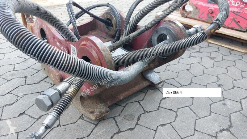 Equipamientos maquinaria OP Oilquick Attache...