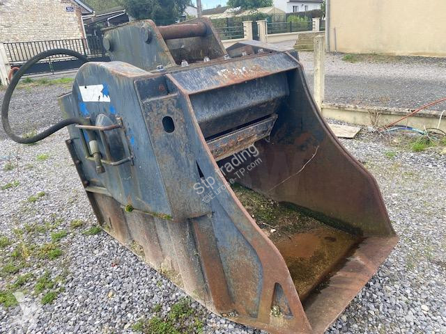 Aanbouwstukken voor bouwmachines MB Crusher 903