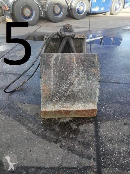Vybavenie stavebného stroja  17X GRIJPER