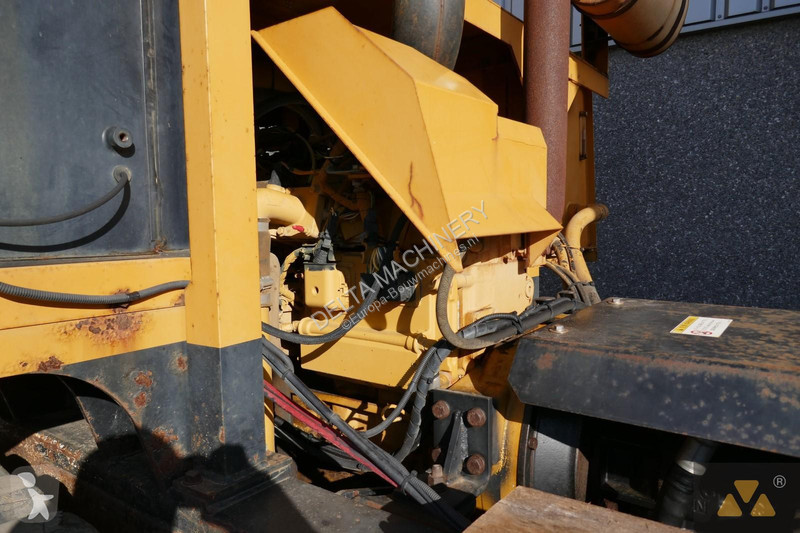 Sklápač Morooka MST2300VD