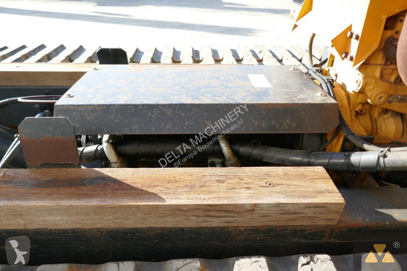 Sklápač Morooka MST2300VD
