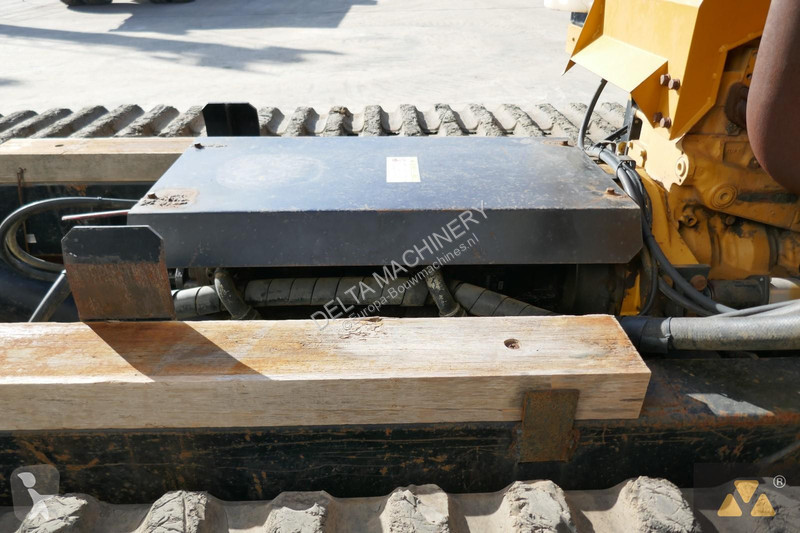Sklápač Morooka MST2300VD