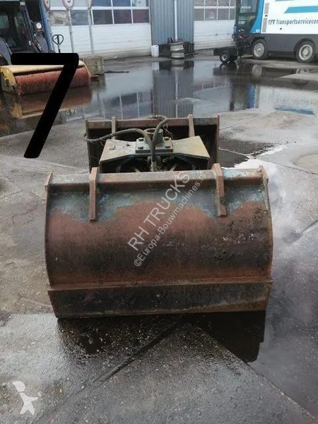Vybavenie stavebného stroja  17X GRIJPER