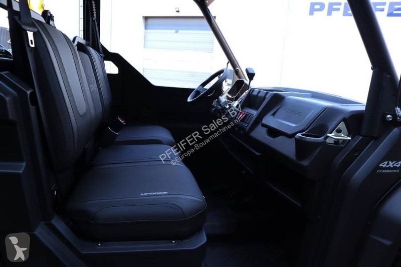 Vybavenie stavebného stroja  UFORCE 1000XL 4x4...