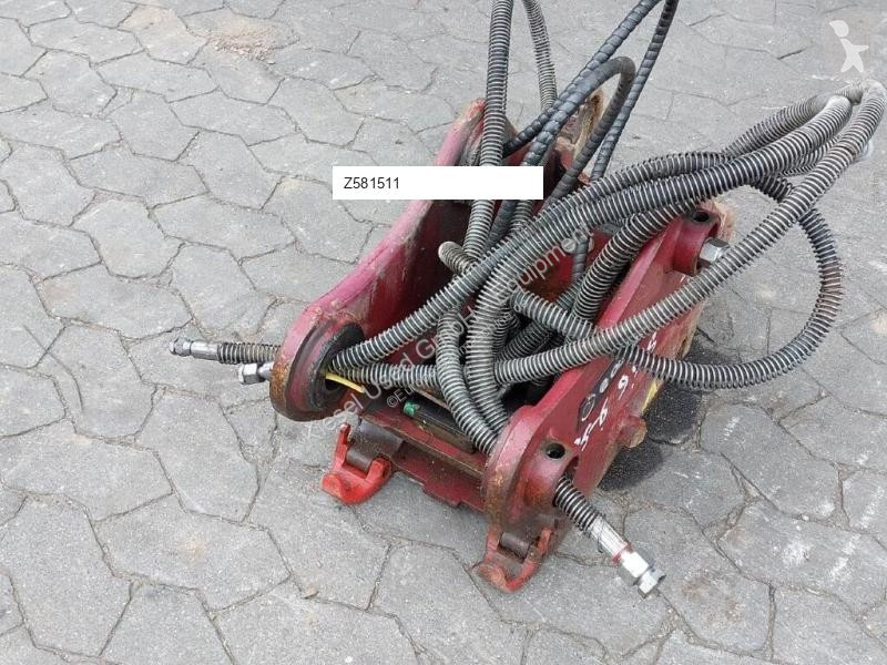 Stavební vybavení Oilquick Attache rapide...
