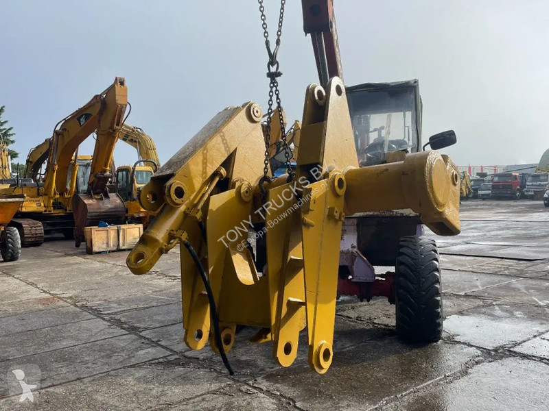 Equipamientos maquinaria OP Caterpillar Ripper...