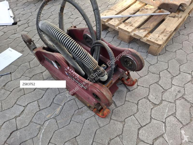 Stavební vybavení Oilquick Attache rapide  OQ65...