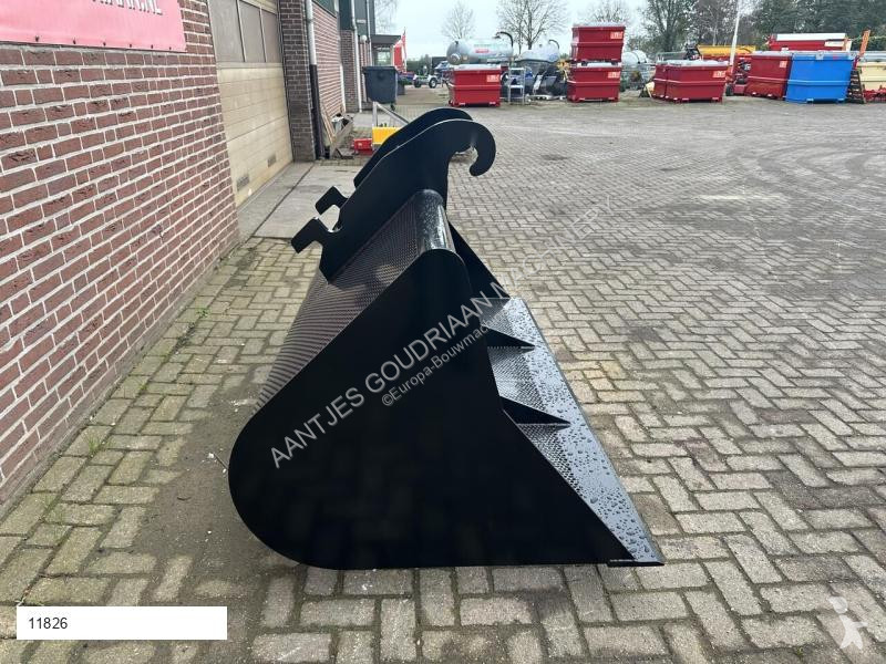 تجهيزات الأشغال العمومية  Baggerbak - Nieuw