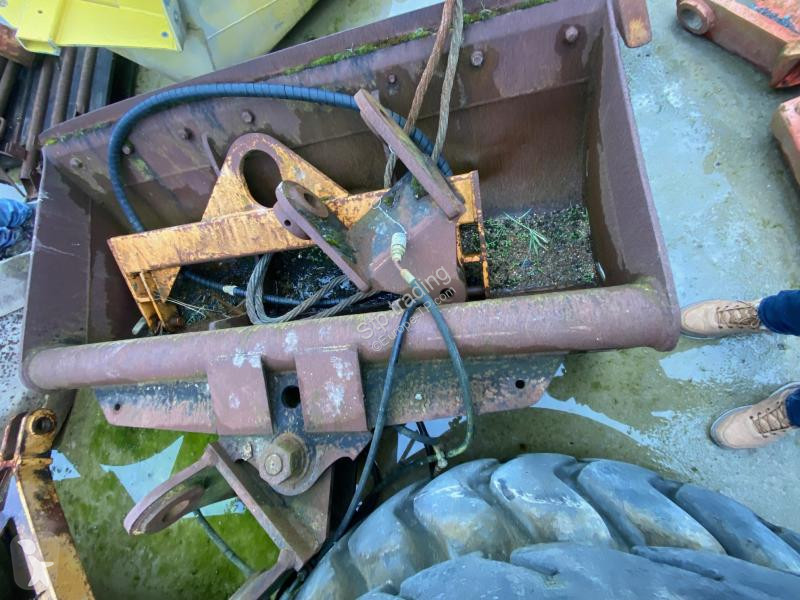 Equipamentos de obras   CURAGE ORIENTABLE 1M80
