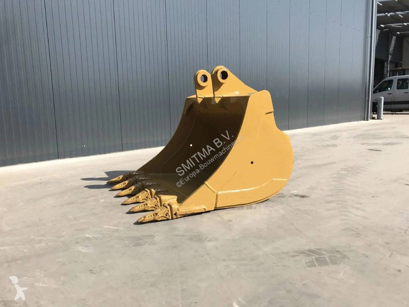 Aanbouwstukken voor bouwmachines Caterpillar...