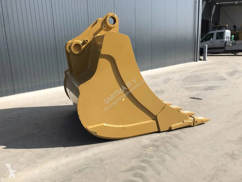 Aanbouwstukken voor bouwmachines Caterpillar...
