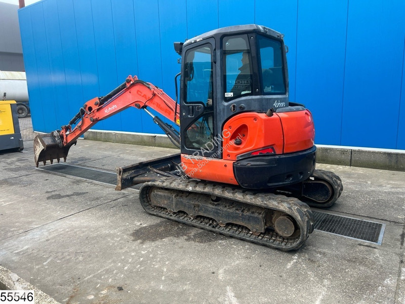 Echipamente pentru construcţii Kubota U 48...