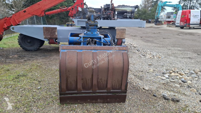 Aanbouwstukken voor bouwmachines Arden  V1104