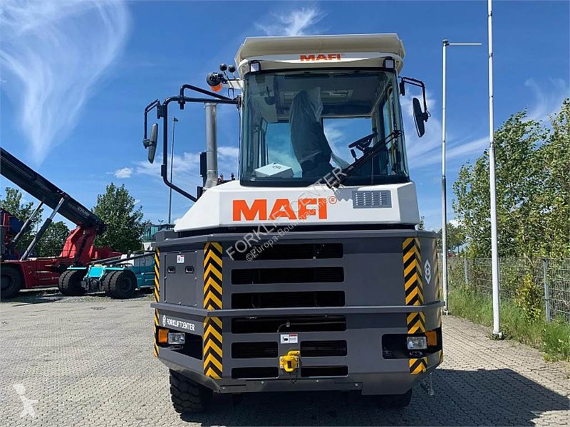 جرار مناولة Mafi HD445 4x4