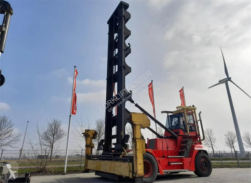 Chariot élévateur gros tonnage Konecranes SMV...