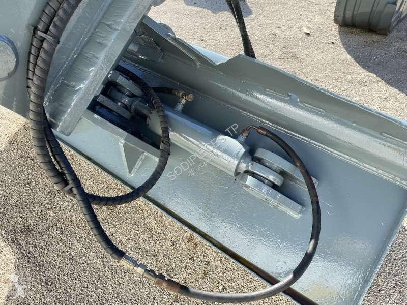 تجهيزات الأشغال العمومية   S70 - 2000mm