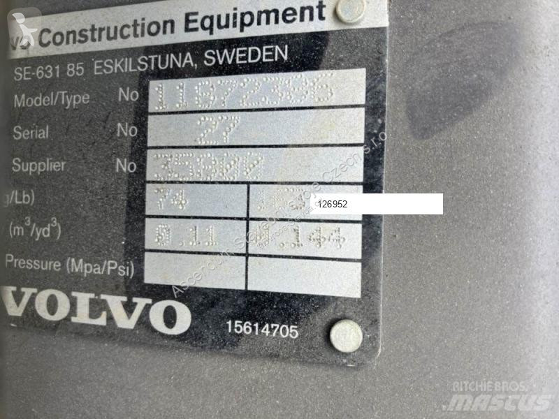 Stavební vybavení Volvo Tieflöffel mit Zähne -...