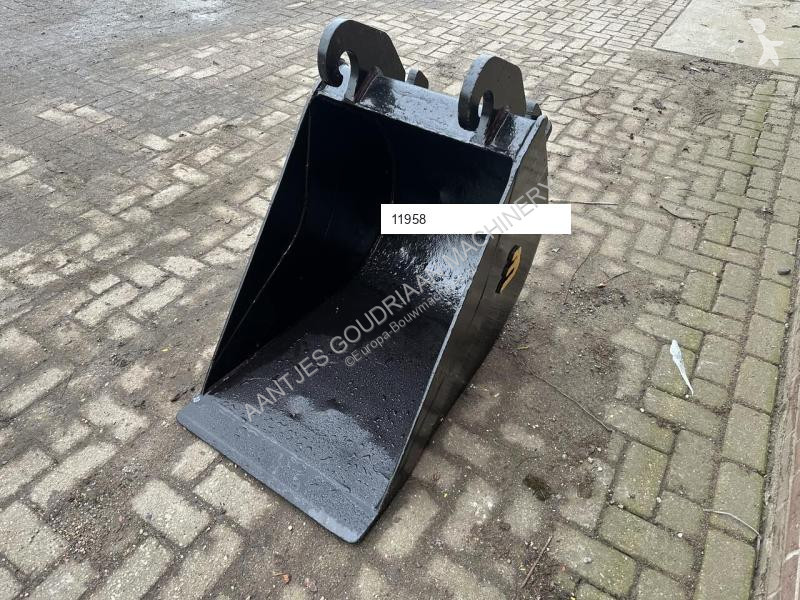 Aanbouwstukken voor bouwmachines  Dieplepelbak...