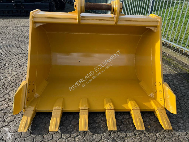Aanbouwstukken voor bouwmachines Caterpillar...