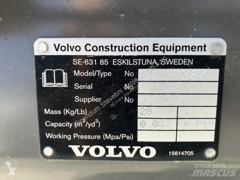 Aanbouwstukken voor bouwmachines Volvo...