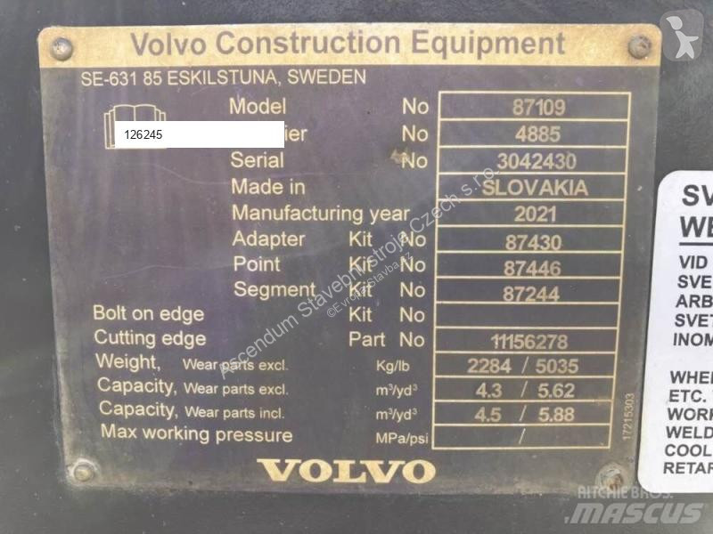 تجهيزات الأشغال العمومية Volvo Schaufel mit...