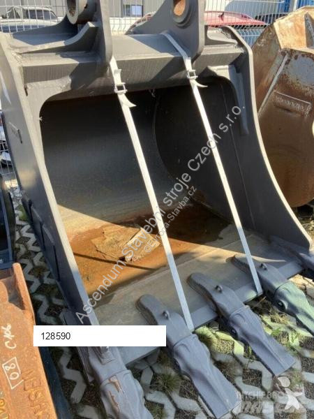 تجهيزات الأشغال العمومية Volvo Tieflöffel mit...