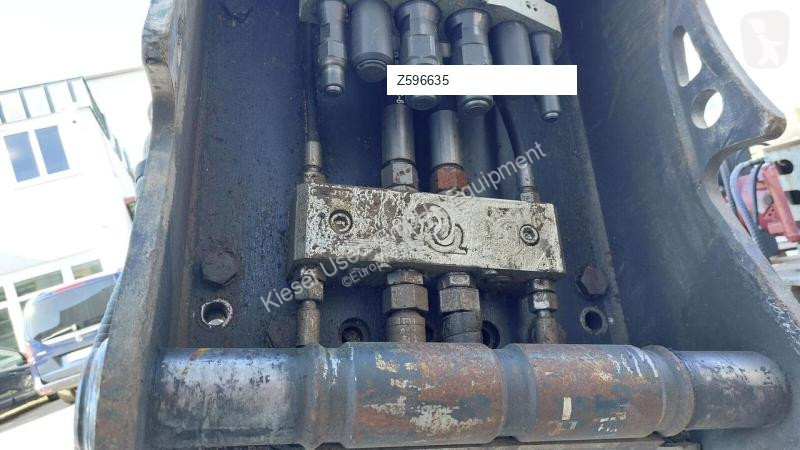 Aanbouwstukken voor bouwmachines Demarec DRC30
