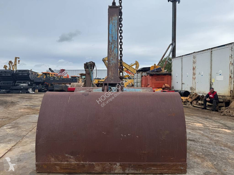 Stavební vybavení  5000liter