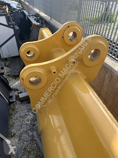 تجهيزات الأشغال العمومية  L. 2400 mm rinforzata...