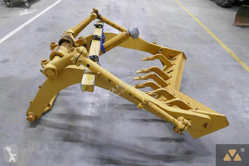 تجهيزات الأشغال العمومية Caterpillar Scarifier