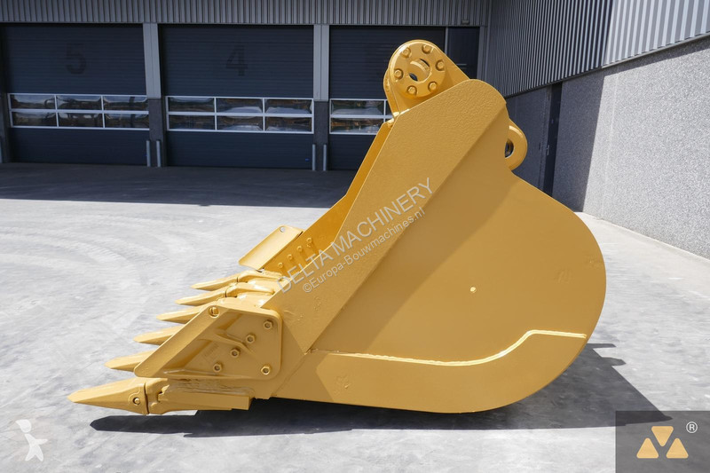 Aanbouwstukken voor bouwmachines Caterpillar...