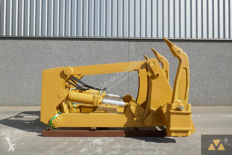 تجهيزات الأشغال العمومية Caterpillar Ripper