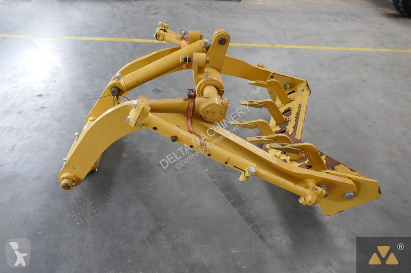 تجهيزات الأشغال العمومية Caterpillar Scarifier