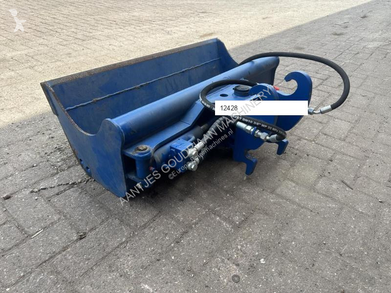 Aanbouwstukken voor bouwmachines  Kantelbak...