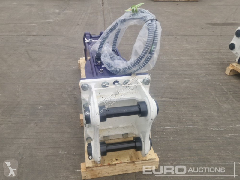 Equipamentos de obras  HRX 4-8