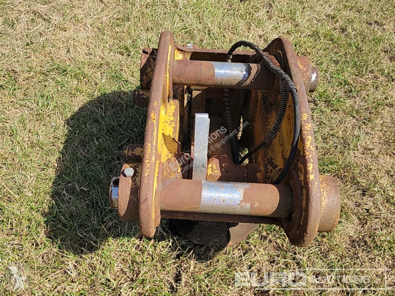 Echipamente pentru construcţii Caterpillar