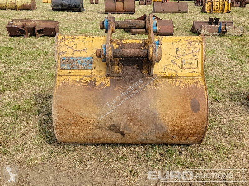 Echipamente pentru construcţii Caterpillar