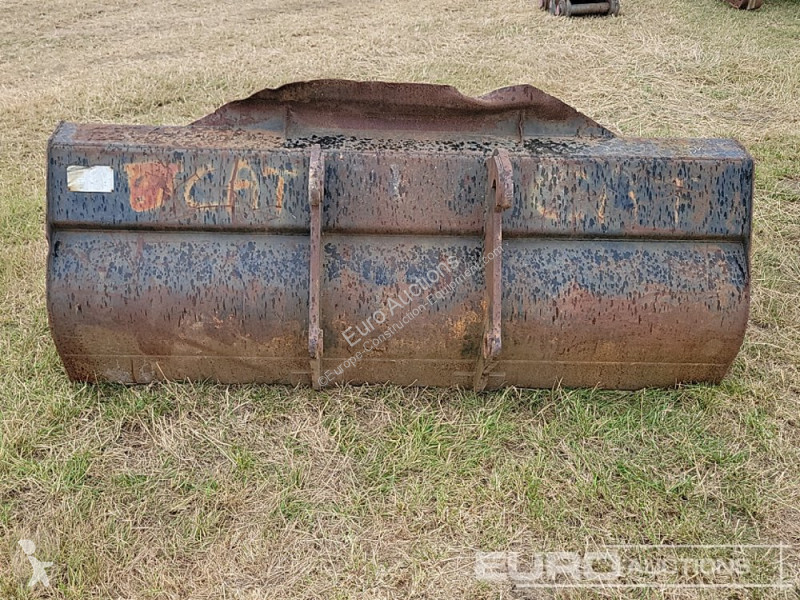 Echipamente pentru construcţii Caterpillar