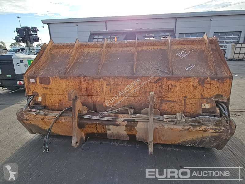 Aanbouwstukken voor bouwmachines Volvo