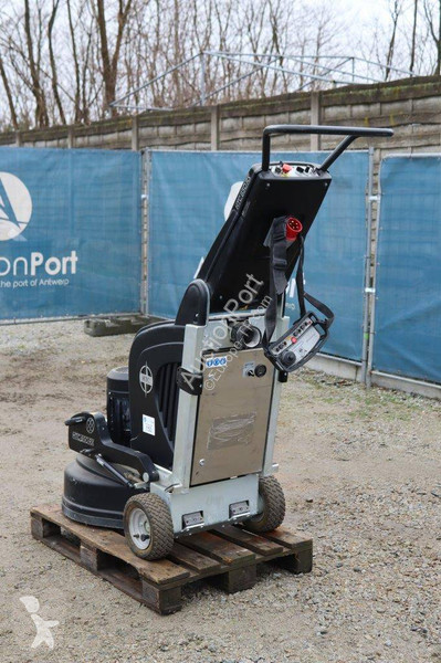 Aanbouwstukken voor bouwmachines  650 RX