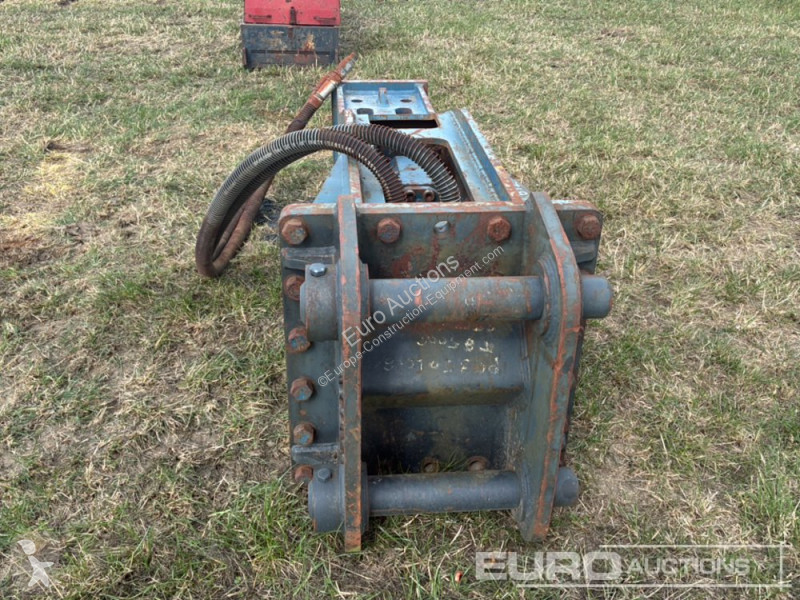 Echipamente pentru construcţii  TB500G