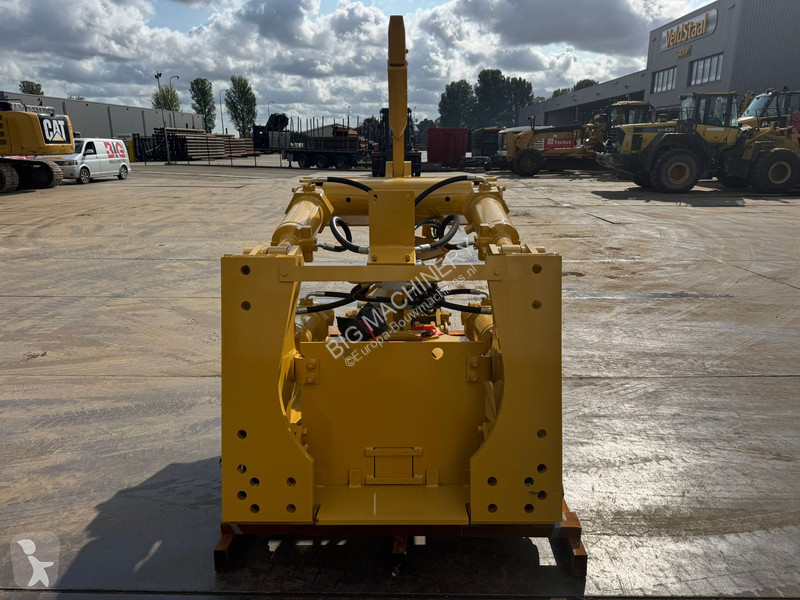 Equipamientos maquinaria OP Caterpillar D8T D8R...
