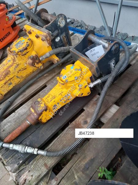 تجهيزات الأشغال العمومية Epiroc SB 52