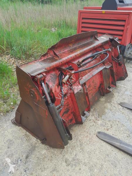 Équipements TP Caterpillar 908