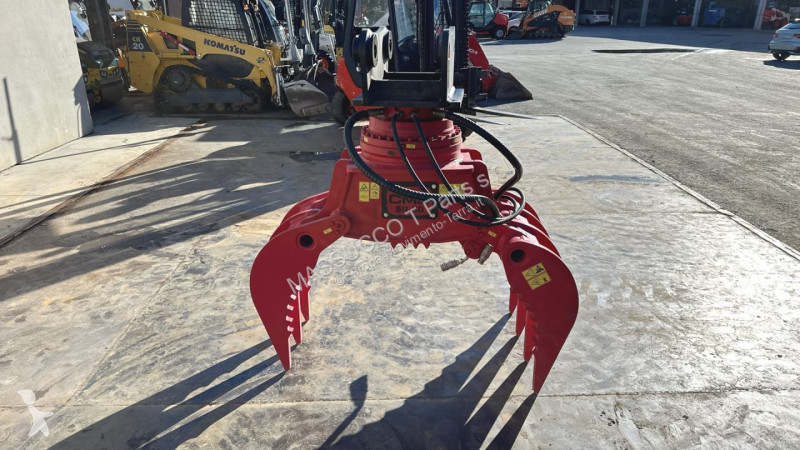 Vybavenie stavebného stroja  SR80H700