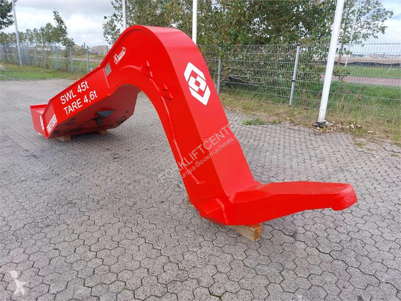 Vybavenie stavebného stroja  Gooseneck 45t