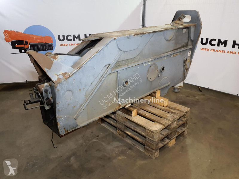 تجهيزات الأشغال العمومية Terex